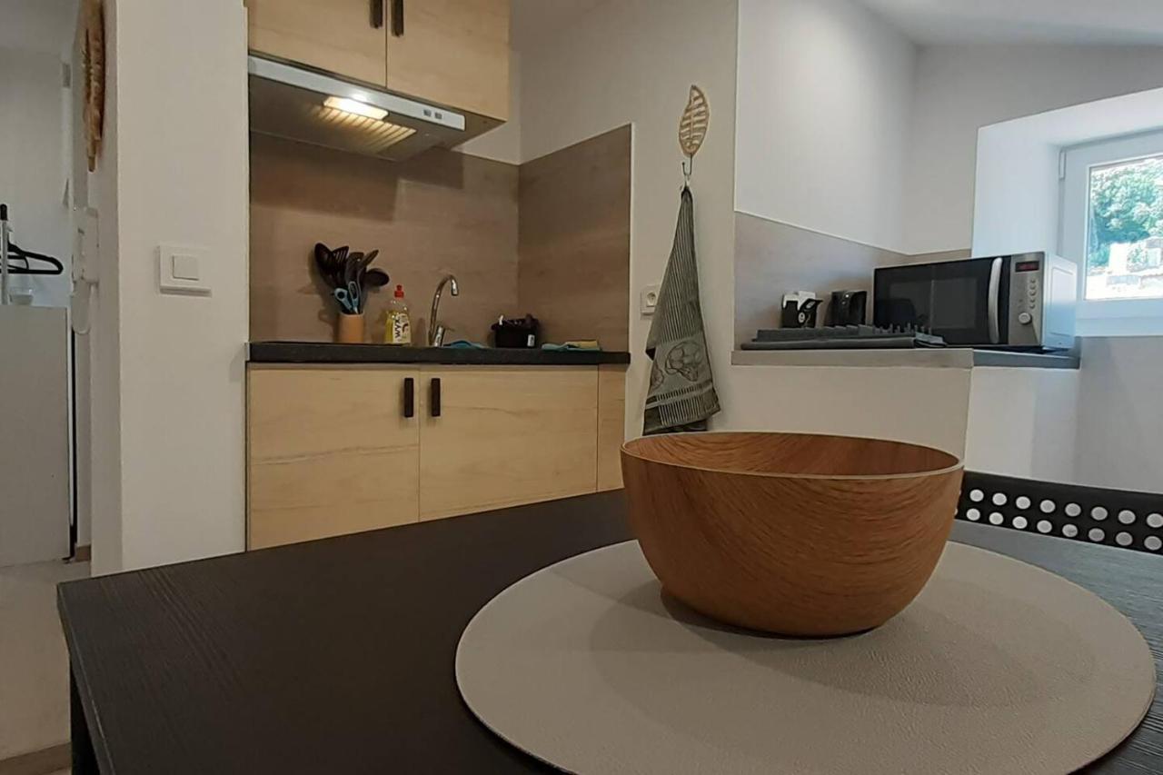 Studio Refait A Neuf, Aux Mees, A 20Min De Dignes Les Mées Exterior foto